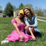 Peyton Elizabeth Lee Instagram - Happy little farm, happy little life