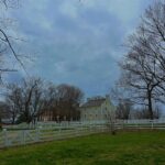 Peyton Elizabeth Lee Instagram - Happy little farm, happy little life