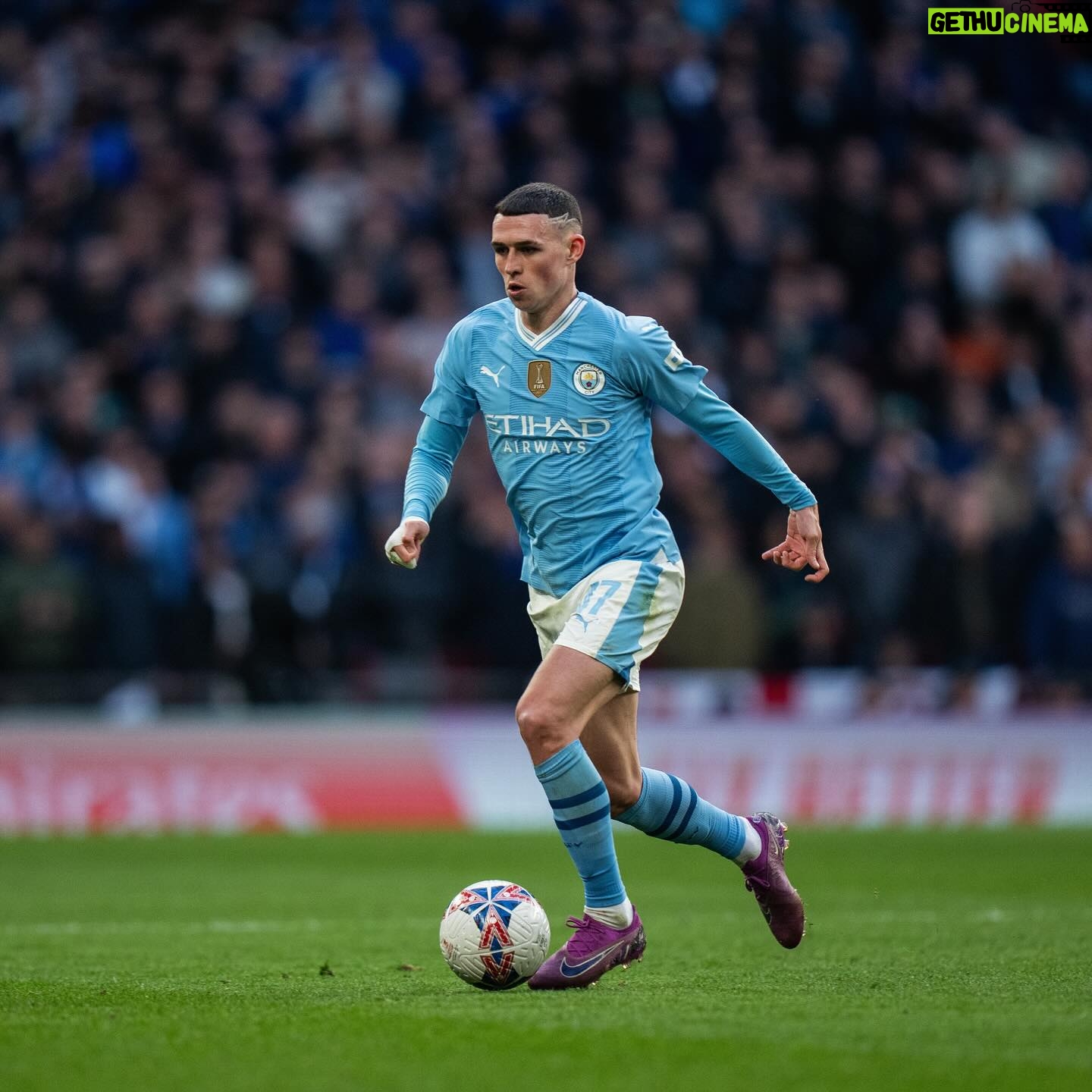 Phil Foden Instagram - Proper team effort today 👊🏻 Into the final, come onnnn!💪🏻🩵