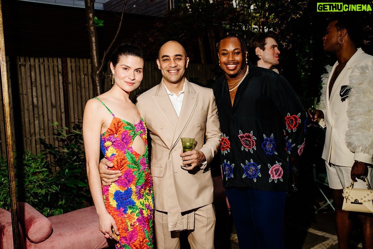 Phillipa Soo Instagram - Thank you @vogue @beecarrozzini and Anna Wintour. It was beautiful to toast all of the wonderful people making theater this season. Cheers to all! @saheemscene @mrmarcelspears Photo by Hunter Abrams