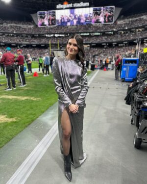 Phillipa Soo Instagram - Thank you @raiders 

Honored to have sung the National Anthem at today’s game.

Styled by
@cristinaehrlich 
@bridgetblacksten 

Thank you
@ronaldvanderkemp @louboutinworld @nikoskoulisjewels @musexmuse
