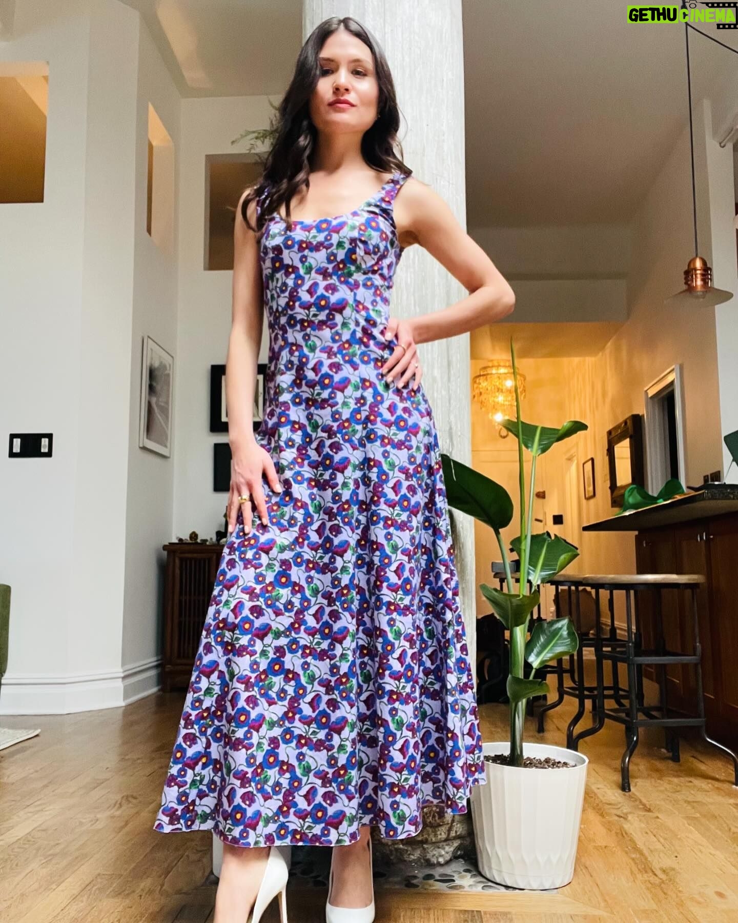 Phillipa Soo Instagram - Yesterday’s looks… @brunellocucinelli_brand head to toe and @jonathancohenstudio purple dream with a little glasses at the end there by @zimmermann styled by @cristinaehrlich HMU @rheannewhite @gpcbeauty Photo credit Karl Ault/Michael Priest Photography #piperchensings #piperchen @randomhousekids @randomhousestudio