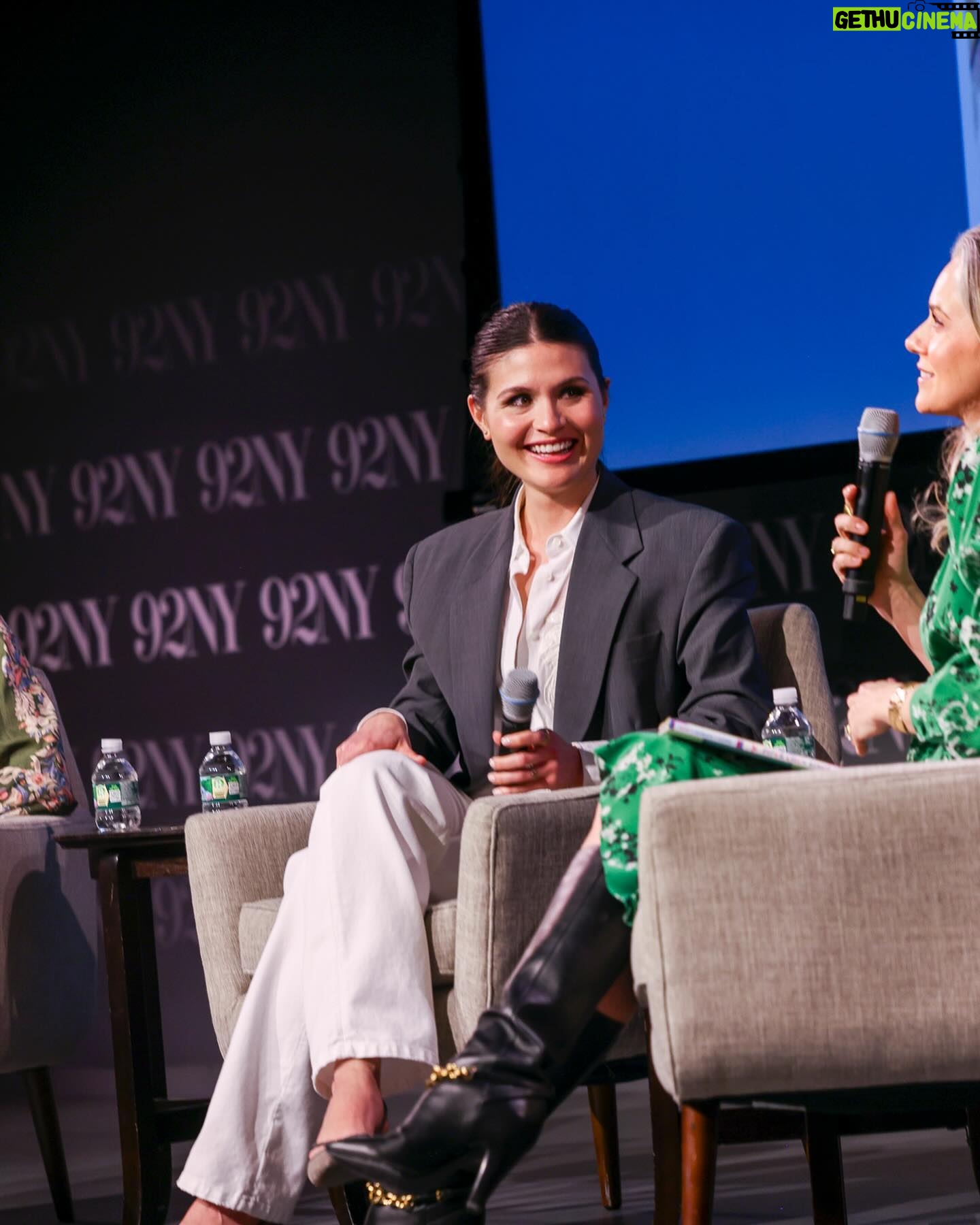 Phillipa Soo Instagram - What a night 🦋🩵 Thank you to everyone who came out for the Piper Chen Sings book launch. We are so grateful for all of your support. And a HUGE Thank you @hilarieburton for moderating our conversation about our sweet book. (If you haven’t already, read her newest book #grimoiregirl and be prepared to feel all the joy!) Hilarie, your spirit and enthusiasm was the cherry on top of a soulful and celebratory day! And to everyone who we met at the signing…We feel the love! Thank you for sharing your stories and supporting ours! Love, Pippa and Maris #piperchensings #piperchen @qinillustrations @marispasqualedoran @piperchenofficial @randomhousestudio @hilarieburton @92ndstreety Photo credit Karl Ault/Michael Priest Photography