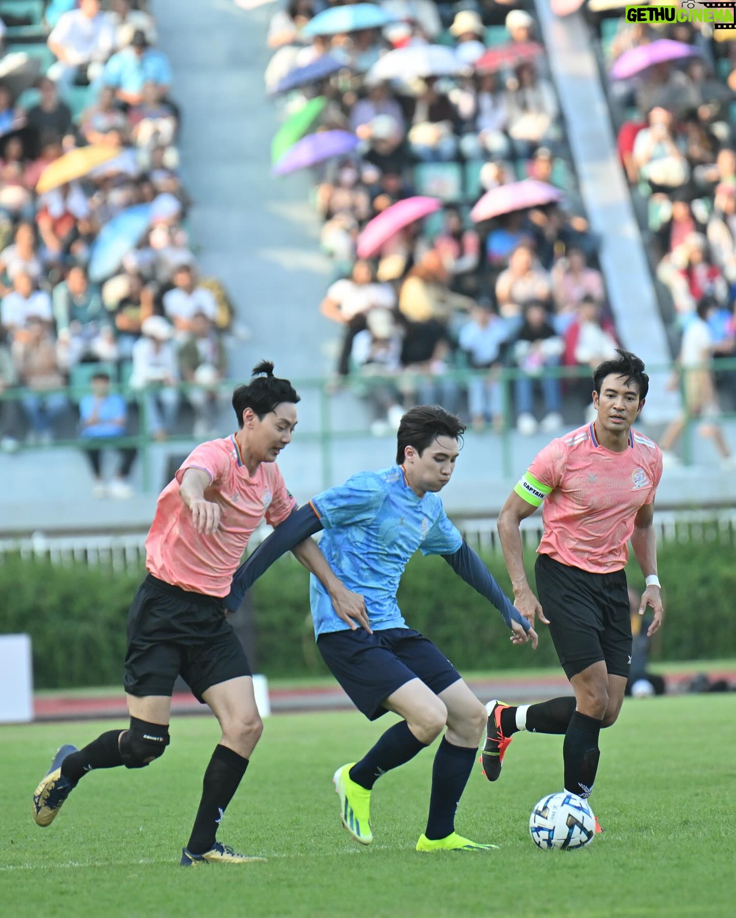 Phiravich Attachitsataporn Instagram - Football lover ⚽️ #54ปี3miracles