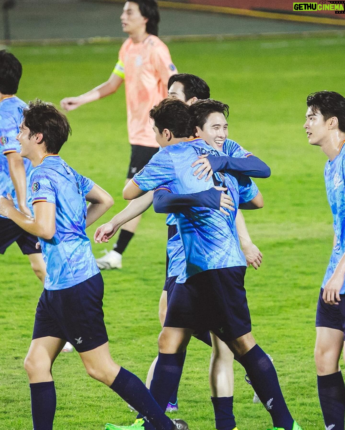 Phiravich Attachitsataporn Instagram - Football lover ⚽️ #54ปี3miracles