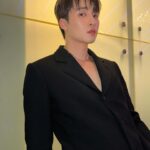 Phiravich Attachitsataporn Instagram - GALA NIGHT #พี่นาค4 เข้าโรงแล้วตอนนี้ สมบุกสมบันขนาดไหน 2รูปสุดท้ายคือคำตอบ @tiffnyandco @dolcegabbana @z_zocial