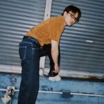 Phiravich Attachitsataporn Instagram – มืดแล้วทำไมยังเหลือง