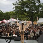 Pichsinee Veerasuthima Instagram - This is BOWKYLION タイ出身のシンガーソングライター ₊˚ ✦ 1st time performing in Tokyo! 🇯🇵 อบอุ่นหัวใจและเปี่ยมไปด้วยพลังมากๆค่ะ ดีใจที่ได้เจอกับทุกคนนะคะ • 日本が大好きです! 🫶🏽✨🇹🇭 ** ปล. พูดไม่รู้เรื่องสักภาษาเลยค่ะ 😆🤣 My clothes was made from recycled waste. It’s Yakult’s Bottle cap! from Thai Designer @pipatchara @pipa_________ 🍑