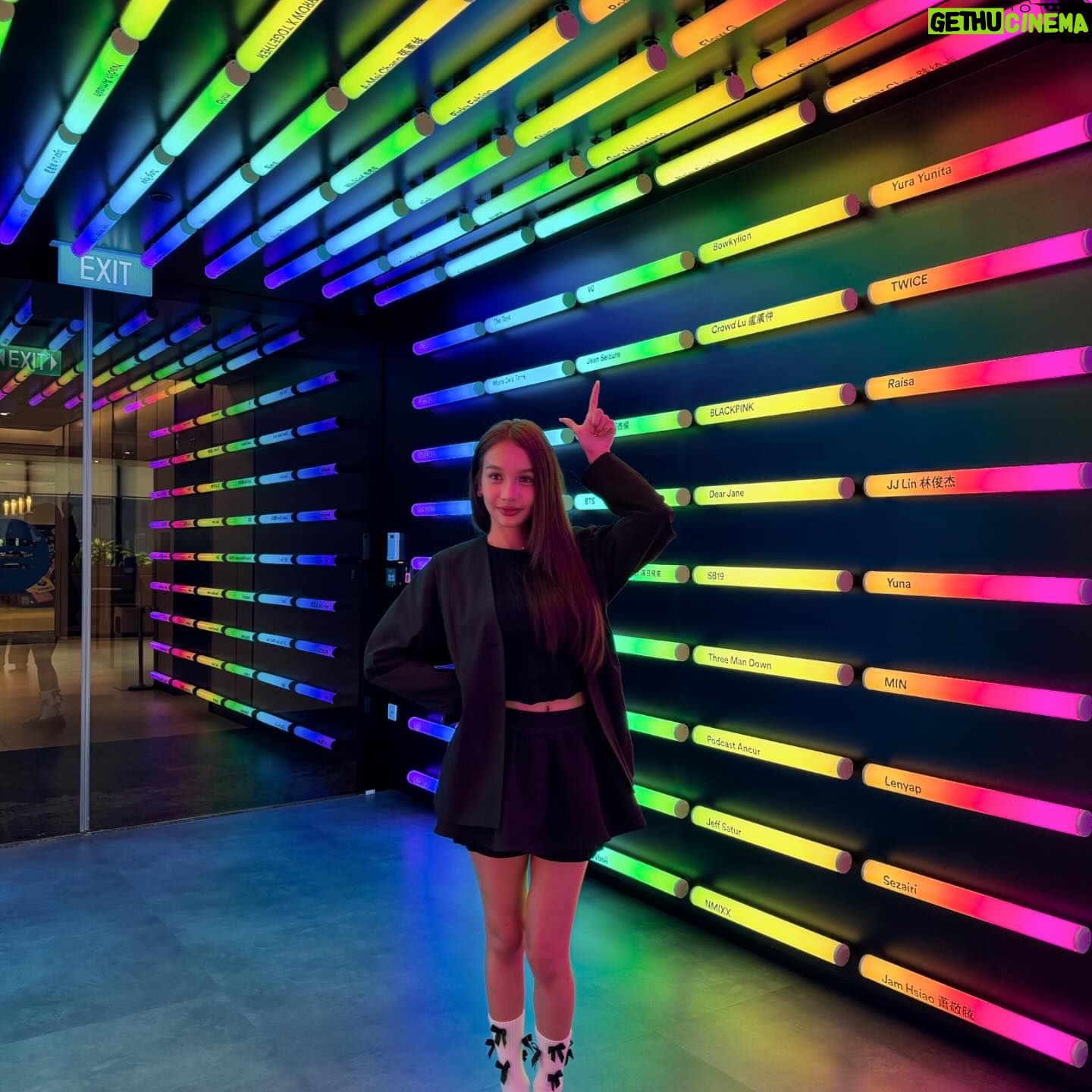 Pichsinee Veerasuthima Instagram - @spotifyasia ๐ฆ ๐งช๐๐ง๐ปโโ๏ธ๐งค๐ฆ