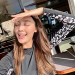 Pichukkana Wongsarattanasin Instagram - 🩵⛴️💦 ไม่เจอตัวใหญ่ แต่เจอน้องปลาตัวโปรด ก็ชื่นใจแล้ว~ หาอยู่นานเลยย ต้าว #Yellowboxfish 💛🐡🥰