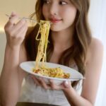 Pichukkana Wongsarattanasin Instagram - ฟีลโมโหหิวป่ะ 5555 🍝😋🤣