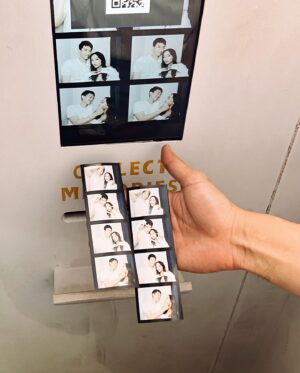 Pichukkana Wongsarattanasin Instagram - โลกนี้มีคนอย่างเธอ และฉันคือคนโชคดี :”) @paipartith ☺️🤍
รักกันแบบหยิกหลัง!! 😂🥹 หลังๆเริ่มหยิกจริง5555 

📸 @tongsouthern  ขอบคุณอาจารย์ต้องค้าบ 🥰🙏🏻