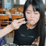 Ping-Ya Tai Instagram - 不敢吃生魚片卻可以吃醬蟹🦀️ 我會本怕吃完會烙S，但蟹肉入口即化超新鮮 這間濟州島的生醃醬蟹不會讓你們失望😚 #濟州島 #濟州島美食 #醬蟹 #jeju #제주도