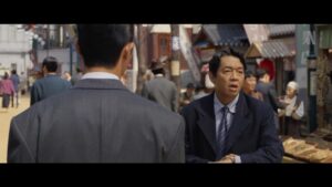 Ping-Ya Tai Instagram - 不小心把京城怪物演成京城變態了？
導演下次還會發我嗎？

穿梭回1945年的京城談戀愛！
大家覺得哪一套裝扮最適合我？
（這次應該不像豆豆先生了吧）

韓劇《京城怪物》已經在Netflix獨家上架
朴敘俊、韓韶禧聯手對抗詭異怪物

年底沒約會的可以趕快追劇追起來喔齁～

@netflixtw 
#京城怪物 #朴敘俊 #韓韶禧 #Netflixtw