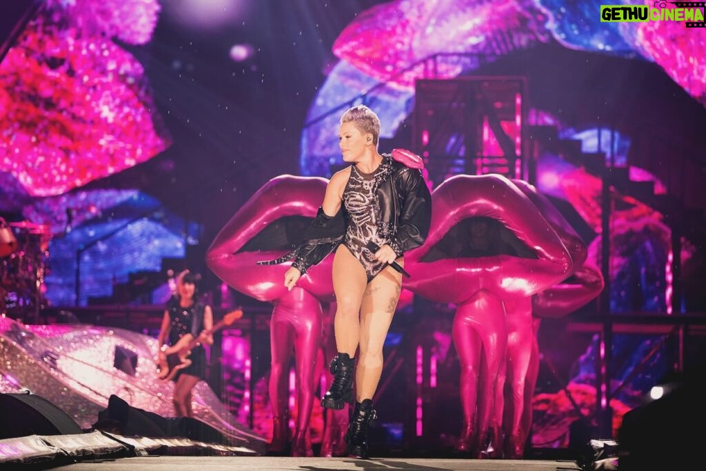 Pink Instagram - Melbourne, our love affair will continue forever 💕 I can’t believe more than 228,000 of you helped make the Summer Carnival tour the biggest-selling tour ever for a female artist at @marvelstadium.au Thank you for showing up to party night after night and creating memories together that will last a lifetime. It’s not goodbye, it’s see ya later. Until next time 💜💜💜