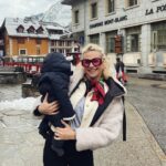 Pixie Lott Instagram - ski ski wit my baby
