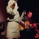 Pixie Lott Instagram - this time last week I had so much fun celebrating my first Mother’s Day with a secret performance at one of my favouritesss, @PizzaExpress at The Pheasantry in London. It was so lovely sharing such a special day with all the mama cats, as well as my own mama who was there too! I was joined on-stage by the fabulous mama Sue @sue.betts.31 and her son Jack @jrglennon to help me sing Mama Do! It was a lovely day hosted by @PizzaExpressLive, where so many incredible artists have performed over the years and one of my faves Amy Winehouse. Also, after growing up coming here forever, I was made up to have my all time favourite specially on the menu - Padana (romana) with extra jalapeños! #ad