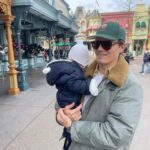 Pixie Lott Instagram - c’etait magnifique 💛 @disneylandparis is steeped in so much nostalgia for us from the music everywhere to the castle at night, it was magical to be back but with bertie and my fam 🧚‍♂️