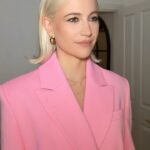 Pixie Lott Instagram - 💓 oh lord 💓