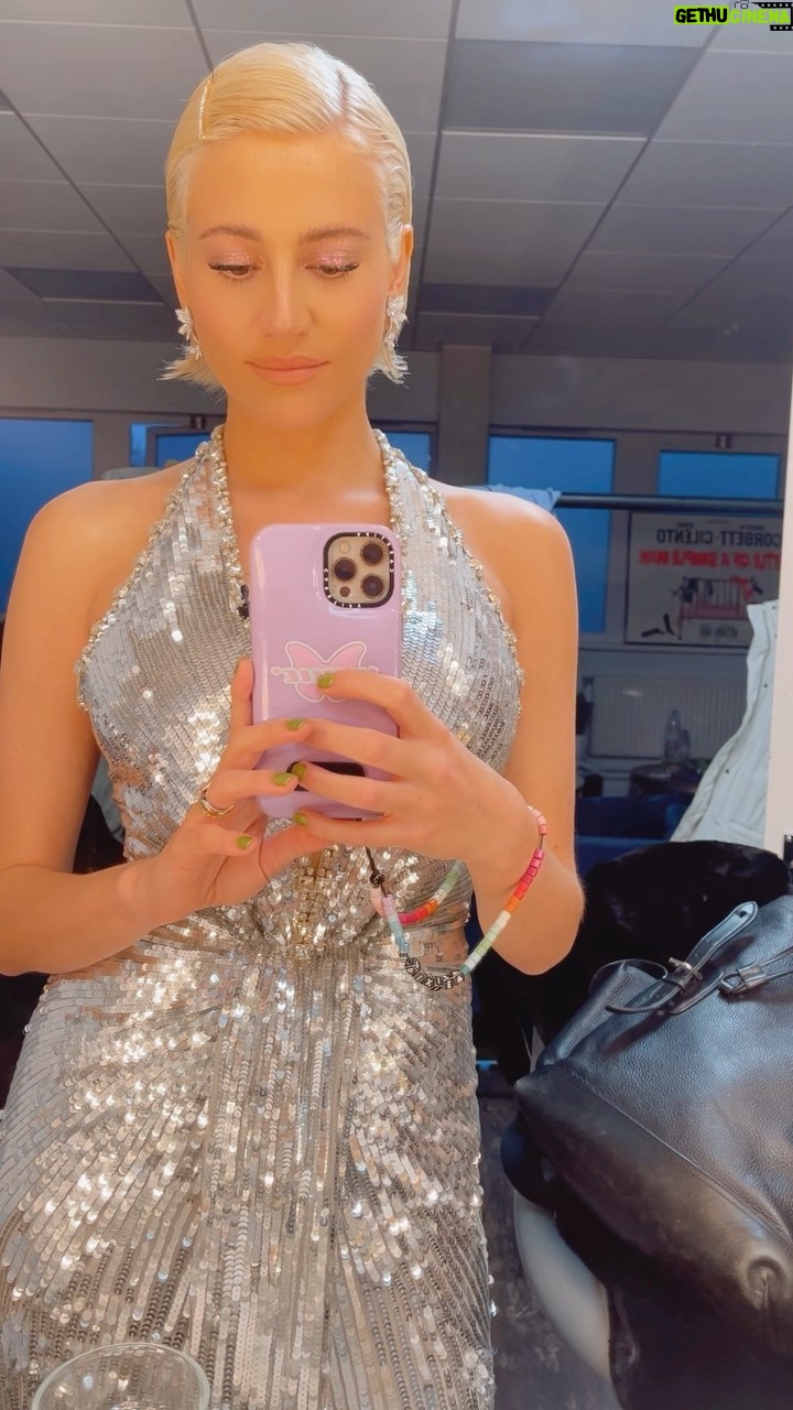 Pixie Lott Instagram - finishing touches before the final ✨ tune into @itv right now to see all these amazing talents shiiiiineeee ✨✨✨✨ so excited for my girl gang - they are on 🔥! Thank you to everyone who makes this show the best and to you all for watching xx