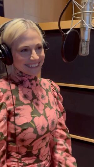 Pixie Lott Instagram - why do broken hearted lyrics make the best club songs? listen to @chapterandversemusic @tobygadmusic @afsheenmusic’s new tune and all the versions that I helped write and sing at the link in my bio ⚡️