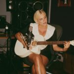 Pixie Lott Instagram - viddy coming on thursday at 6PM for you ✨