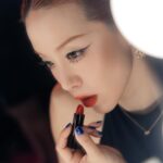 Ploi Horwang Instagram - CHANEL ROUGE ALLURE VELVET NUIT BLANCHE POP-UP เข้าไปที่ป๊อบอัพครั้งนี้ได้ความรู้สึกเหมือนเราอยู่ถนนแห่งหนึ่งที่มีทั้งโรงหนัง มี night club มี speak easy bar แล้วก็มีร้านสะดวกซื้อ คือเจ๋งมากกก แล้วลิปสติกคอลเลคชั่นนี้ไม่มีชื่อนะคะมีแต่เวลาของตอนกลางคืน สีที่พลอยชอบที่สุดคือตอนตีหนึ่ง 555 1:00 am ใครอยากมาดู POP-UP นี้อย่าลืมลงทะเบียนนะคะมันน่ารักมากและเก๋มากๆ 👩🏻‍🦰💄🫶🏻 #CHANELMakeup #CHANELBeauty #RougeAllure #CHANELNuitBlanche ลงทะเบียนล่วงหน้า www.chanel.com/-RAVPopup-TH
