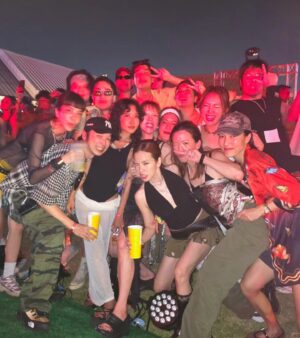 Ploi Horwang Instagram - @horlexxfriends today at HOLA SHAKA FESTIVAL ⭐️

#holashakafestival