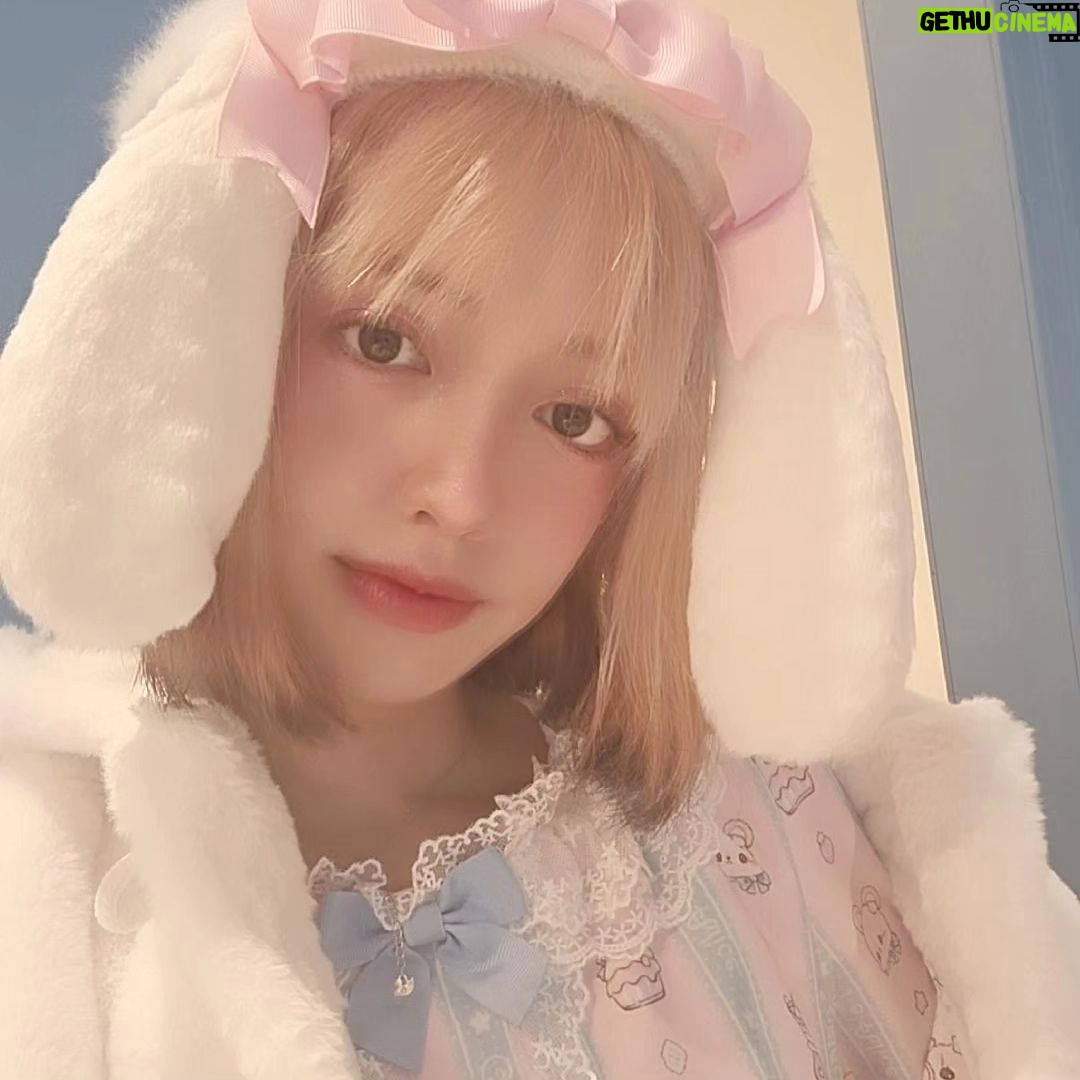 Ploypailin Thangprapaporn Instagram - แต่งตัวแนว Lolita พร้อมฟิลเตอร์ฟรุ่งฟริ้ง แบบสาวญี่ปุ่นนน ใครครับเนี้ยย!?🤣🤣 คลิปลงแล้ววไปดูกันได้
