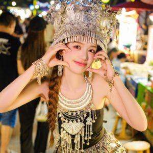 Ploypailin Thangprapaporn Instagram - ถ่ายรูป 4000 บาท ที่จีนได้อะไรบ้าง?
ได้ช่างแต่งหน้า ช่างผม ติดขนตาปลอม เทปตาสองชั้น
โบกตัวขาวออร่า เรียกได้ว่าแต่งจัดเต็มเหมือนออกงาน
(แล้วแต่งโคตรรสวย)
ได้ชุดอลังการ (ชุดขึ้นตามราคา ชุดเบาๆก็ถูกลงง55)
ได้ช่างภาพถ่ายรูปให้ พร้อมจัดไฟ คิดท่า พาไปถ่ายตามสถานที่จริง
จบด้วยได้รูปทุกรูปที่ถ่าย
พร้อม รีทัชรูปสวยๆให้ 9 รูป ไม่ชอบคอมเม้นวงให้เขาแก้ได้

และนี้คือรูปที่ผ่านการรีทัชโดยร้านพี่จีนค้าบบ😂
รอประมาณ 1 อาทิตย์