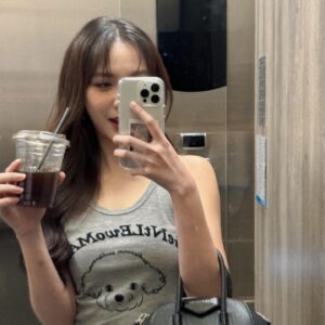 Ployshompoo Supasap Instagram - Booooo!🐶