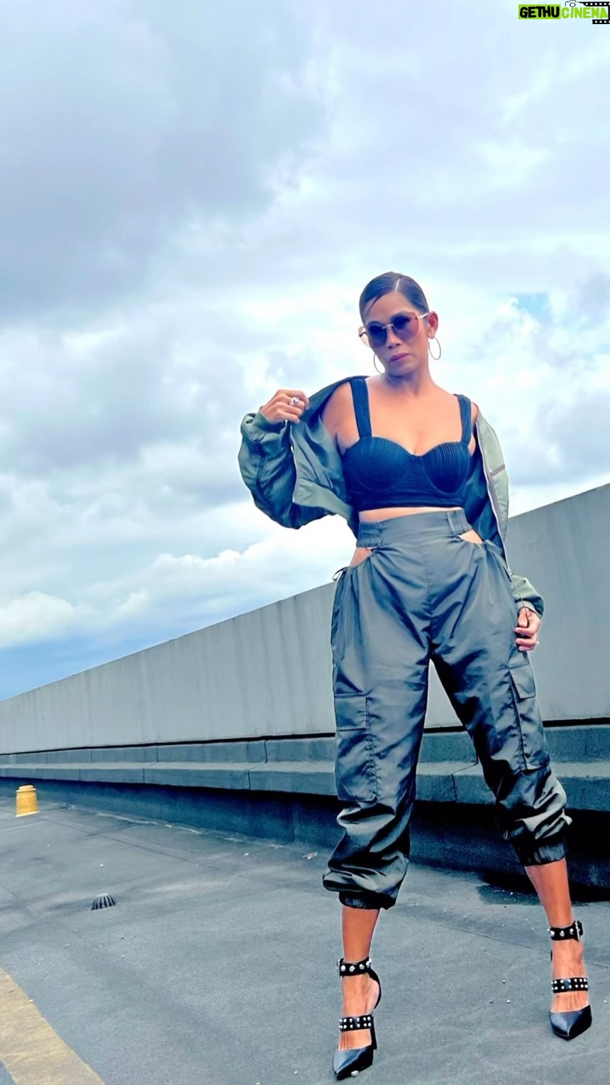 Pokwang Instagram - Ootd thursday for @tiktoclockgma hair&makeup: @rovielcastor assisted by: @yvonnemaylaya Styled by: @_dodleygal @kimmerferrer
