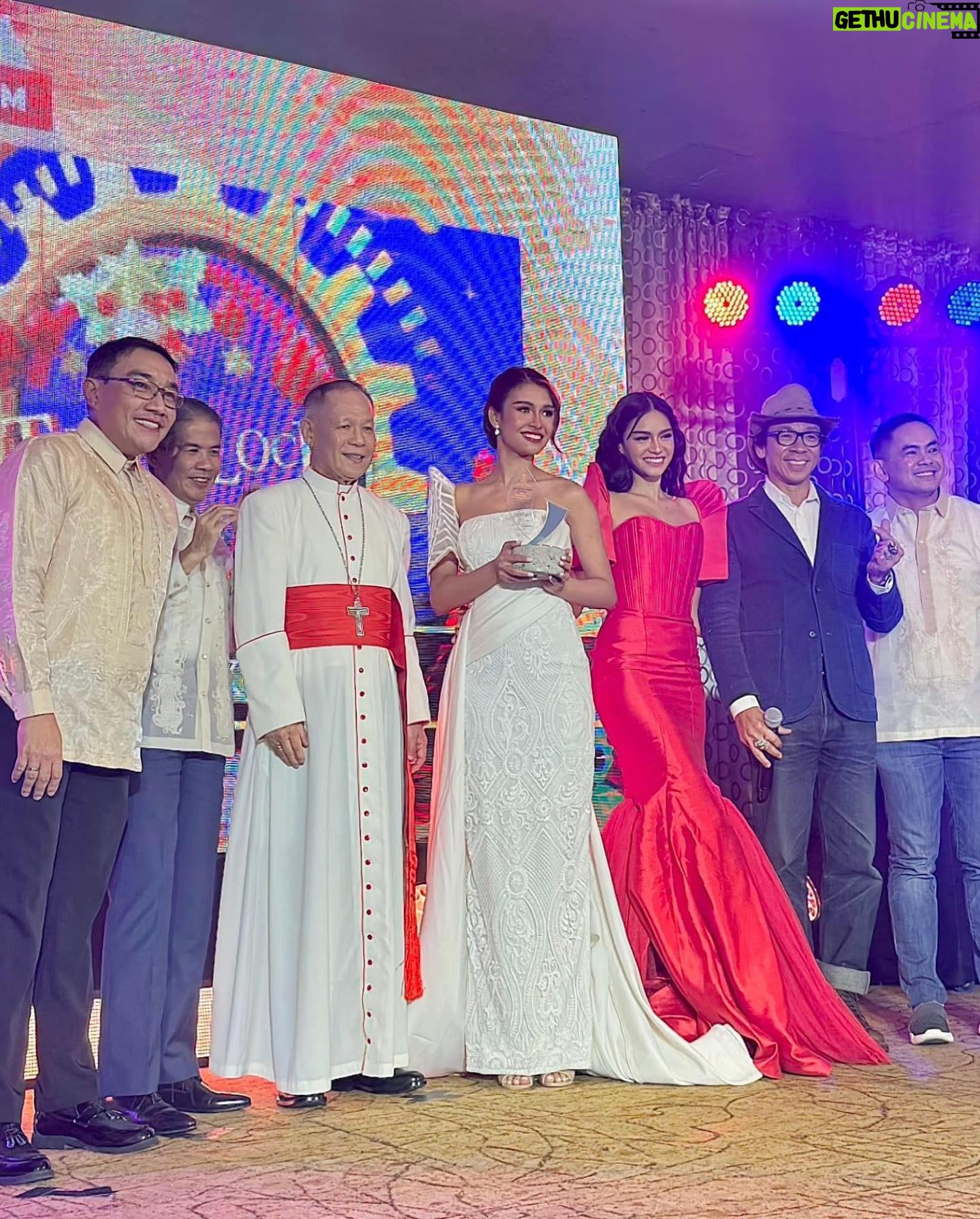 Pokwang Instagram - CONGRATULATIONS to my @tiktoclockgma family!! Best Entertainment Program 2023 TiktoClock Catholic Mass Media Awards 2023 #CMAawards #feelingblessed GMA Network πβ€οΈπ«Άππ«°π