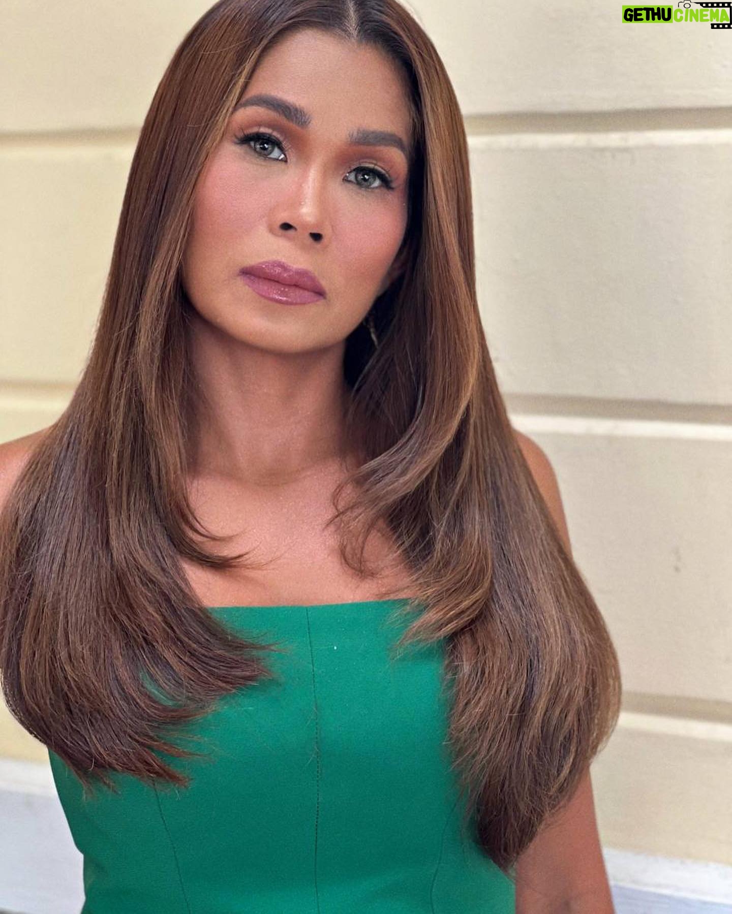 Pokwang Instagram - Thank you so much @mannyandpiecalayanclinic nice to be back as your endorser again po ❤️🙏🏼 thank you…. more pagpapaganda at pagpapabata with you @mannyandpiecalayanclinic 😘 hair & makeup @rovielcastor Thank you @kimmerferrer for my outfit ❤️
