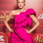 Polina Maksimova Instagram – Это очень вредно — не ездить на бал, когда ты этого заслуживаешь.
—  Золушка