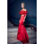 Polina Maksimova Instagram - Отпремьерили «Адам и Ева» Спасибо создателям и нашим гостям! Было тепло! @tata_khitrova - make-up & hair @starcult_jewelry - jewellery @bronzeglow.ru - tan @gleb_loskutov - photo