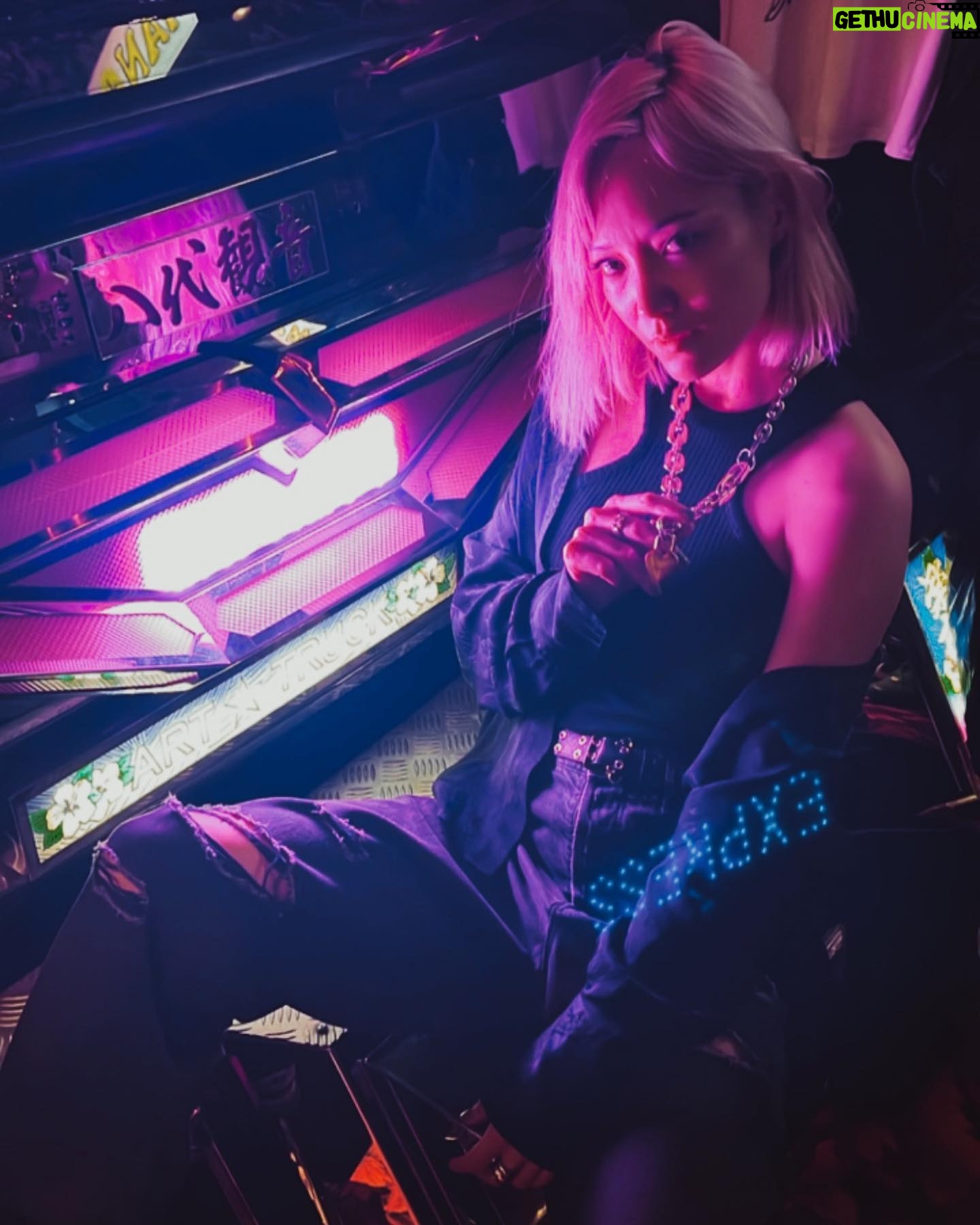 Pom Klementieff Instagram - ⛓️Heavy heart ⛓️🖤🔒 @ambush_official 📷 @shota.kawada