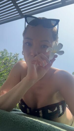 Pom Klementieff Instagram - 🪷🪷🪷✨✨✨ Thank you @rakxawellness for such a magical wellness retreat with mind blowing massages and such a variety of treatments, workouts and delicious healthy food… thank you @deepakchopra for the beautiful guided meditations and thank you @damianmould for making this happen! ✨✨✨ 🪷🪷🪷