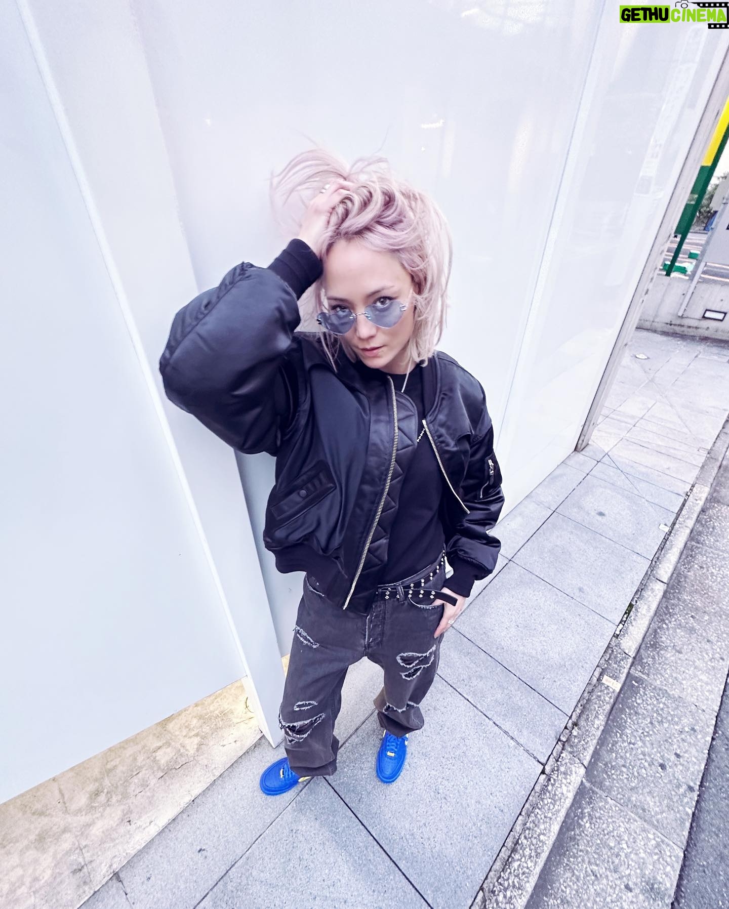 Pom Klementieff Instagram - When in Tokyo 🖤 Arigato @ambush_official @verbal_ambush @yoon_ambush 🖤 📷 @shota.kawada