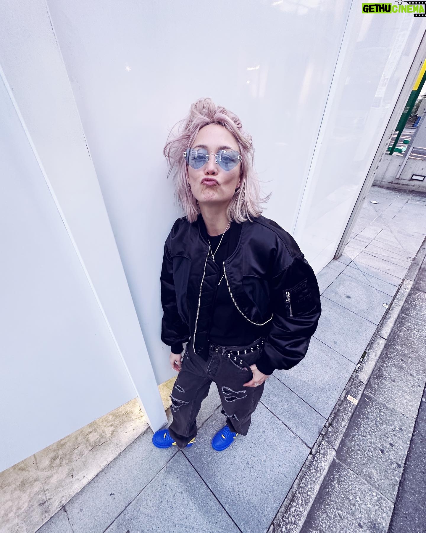 Pom Klementieff Instagram - When in Tokyo 🖤 Arigato @ambush_official @verbal_ambush @yoon_ambush 🖤 📷 @shota.kawada