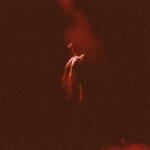 Pomme Instagram - je repoussais je crois le moment de poster ces photos, parce que c’est le moment de me confronter au présent, dans lequel ces deux zéniths orchestraux appartiennent au passé, sont accomplis, révolus, je ne sais pas très bien comment le dire sans me sentir vide. pour vos visages doux, magnifiques, illuminés et bienveillants les deux soirs. pour cet amour que j’essaye d’accepter sans le remettre en question. merci. merci de me rendre fière de moi. merci @malvina.mrcds pour les arrangements orchestraux majestueux, pour ce consolation orchestra comme un rêve. @zenith_paris soir 2: 1 à 4 @code.barre_ 5&6 @ninarichard1 7&8 @nickoguihal