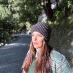 Pooja Gor Instagram - Missing the cold 🥶