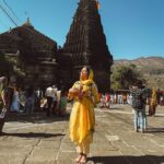 Pooja Gor Instagram - Sought blessings of The Trinity : Shivji, Brahmaji & Vishnuji at Trimbakeshwar Jyotirling Temple. 🛕 🕉️ 🔱 [Shiva, Trimbakeshwar, Brahma, Vishnu, Mahesh, Jyotirling, Nashik, Mahadev, Om Namah Shivay]