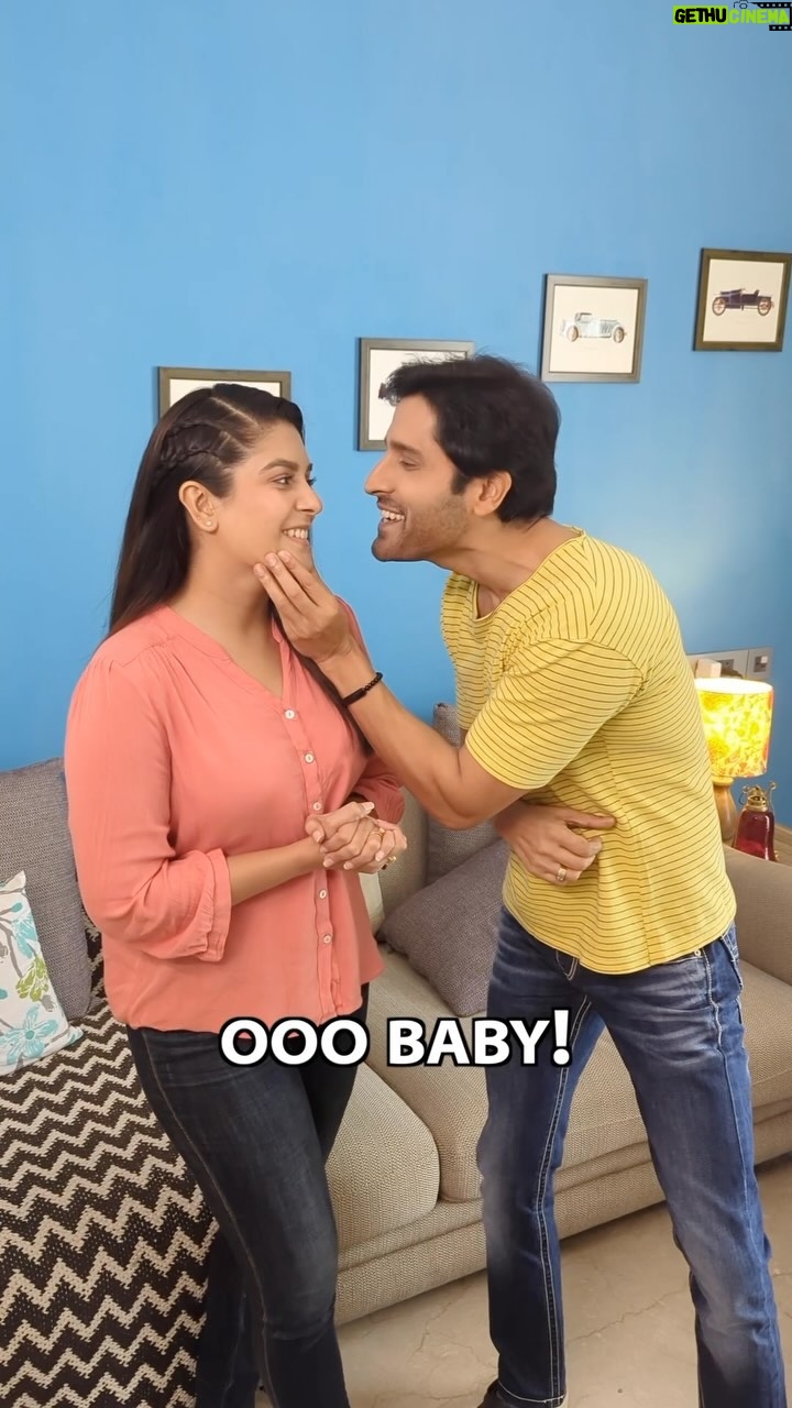 Pooja Gor Instagram - What do you mean!? π
π€£ #jokes #jokeoftheday #romance #couples #comedyreels #reelsinstagram #jokesfordays #husbandwife #funnyjokes #husbandwifejokes #husbandwifetalks #biwi #patipatni #explore #relatablememe #funnymemes #memeoftheday #relatableposts #sitmeme #memestagram #mom #jokes #explore