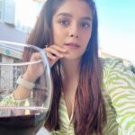 Pooja Gor Instagram - Hi 👋🏽