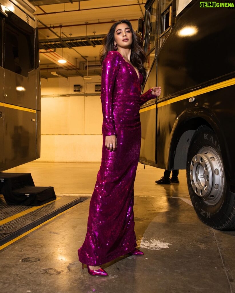 Pooja Hegde Instagram - Backstage to centre stage 🌟
