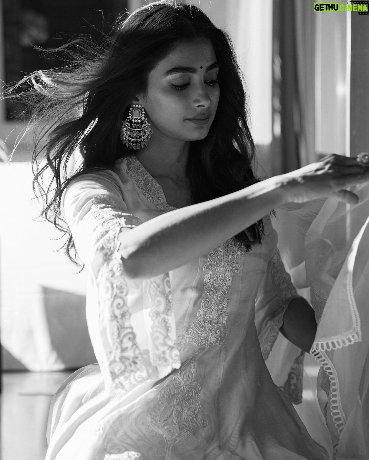 Pooja Hegde Instagram - Perfectly imperfect ❤️