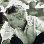 Portia de Rossi Instagram - To my utterly beautiful, supremely talented, insanely accomplished wife on the day of your final show….I married an icon. I married my idol. I’m so proud of you for making this platform one that not only entertains but inspires and uplifts people. @theellenshow this show will forever be remembered for elevating the worlds consciousness. I love you