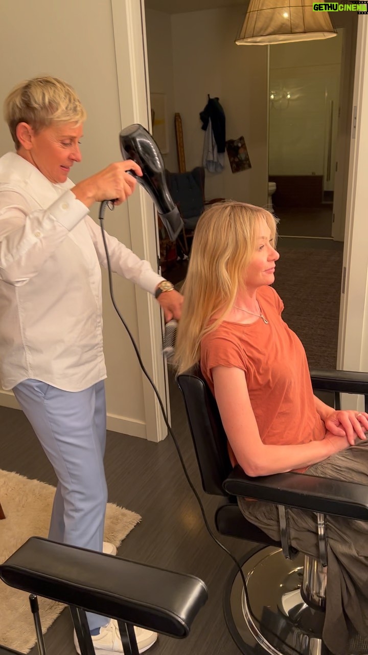 Portia de Rossi Instagram - We’ve eliminated one possible new profession….@the Ellen show