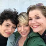 Portia de Rossi Instagram - My other family #bluthfamily #arresteddevelopment #netflix